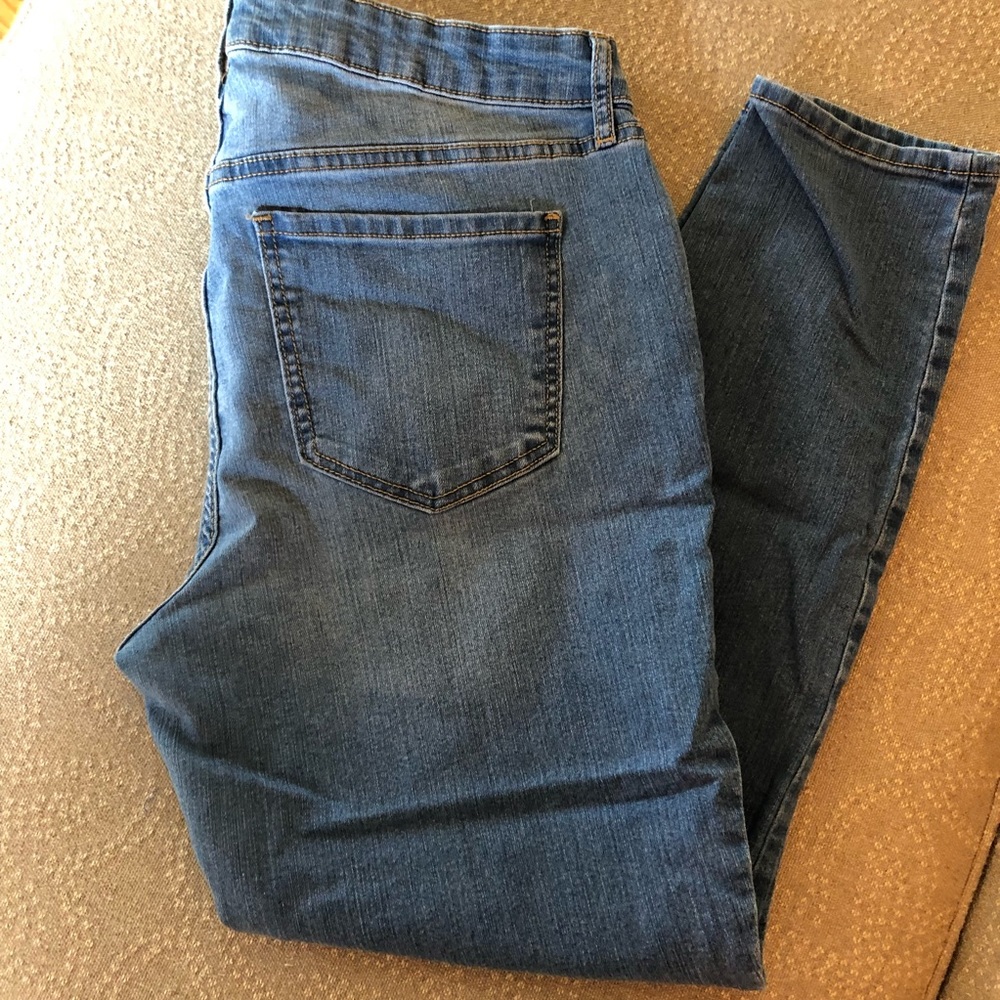 Old Navy Super skinny jeans size 14